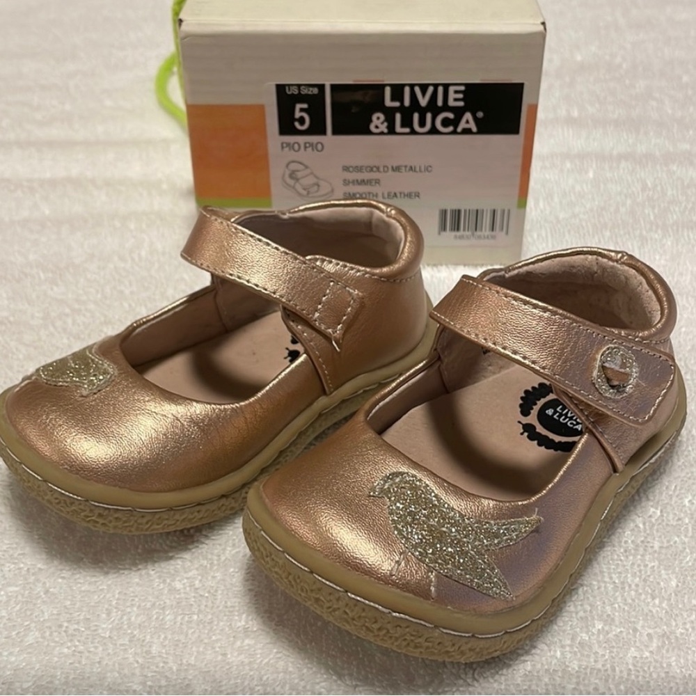 Livie & Luca Pio Pio, Rosegold Metallic shimmer leather, size 5 baby/toddler